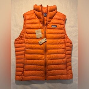 Patagonia Vibrant Orange Quilted Vest Sz L   NWOT